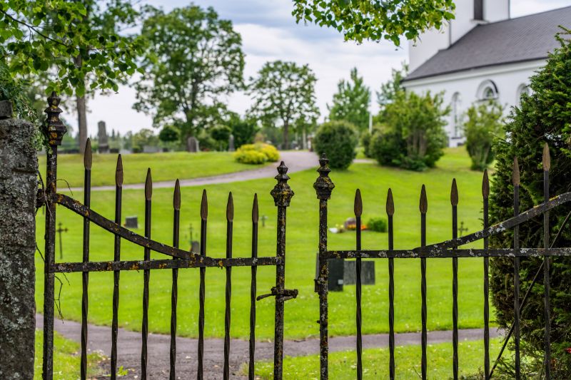 Ornamental Iron Fence Service